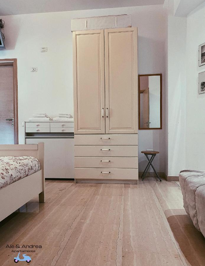 Ale&Andrea Apartments Blu & Lilla Roma Dış mekan fotoğraf